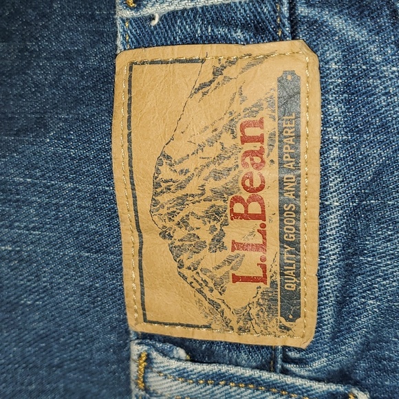 L.L. Bean Standard Fit Jeans - Picture 6 of 13